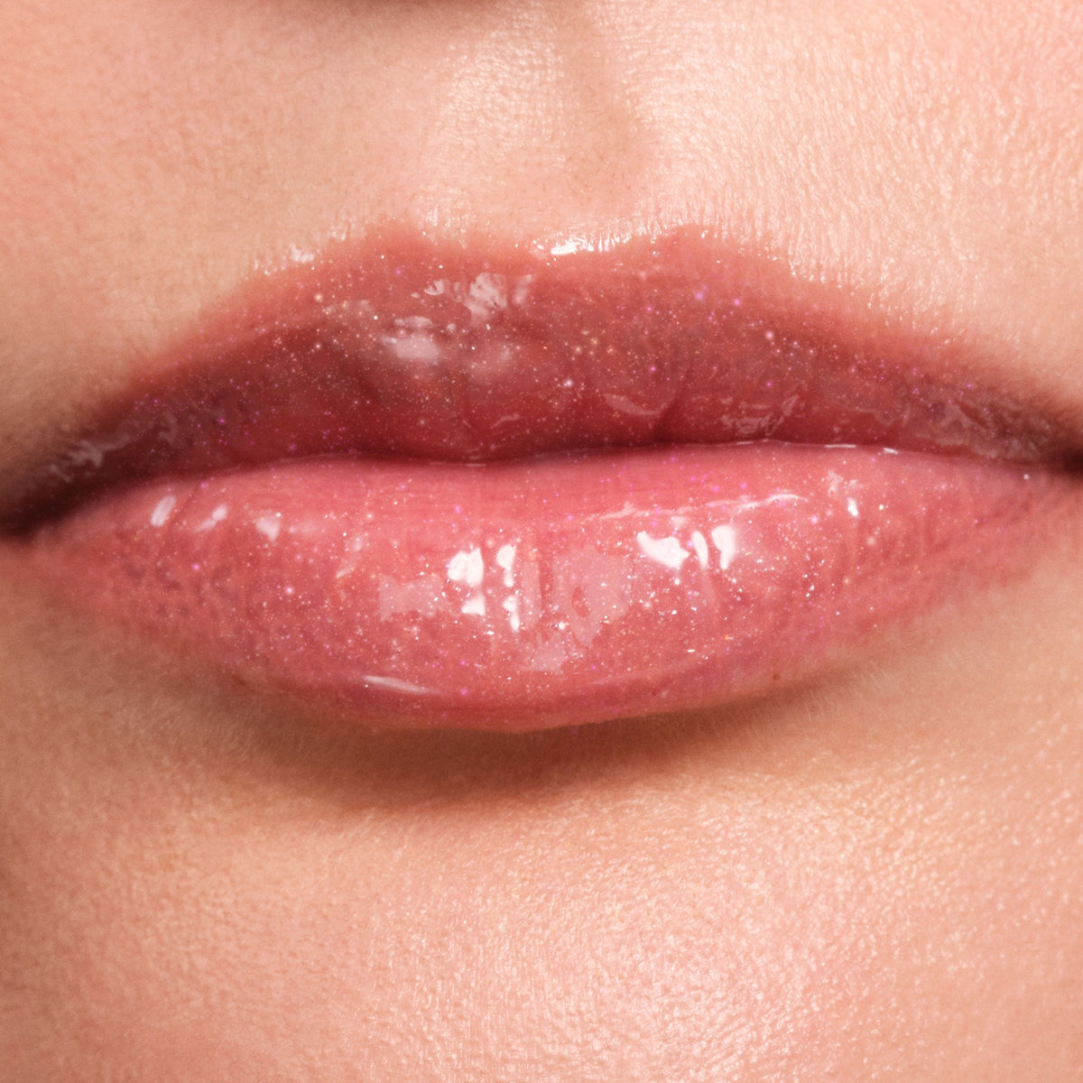phyto-glow-lip-balm-shimmer-orbit-t5 NATR-10135-Phyto-Glow-Lip-Hover-Orbit.jpg