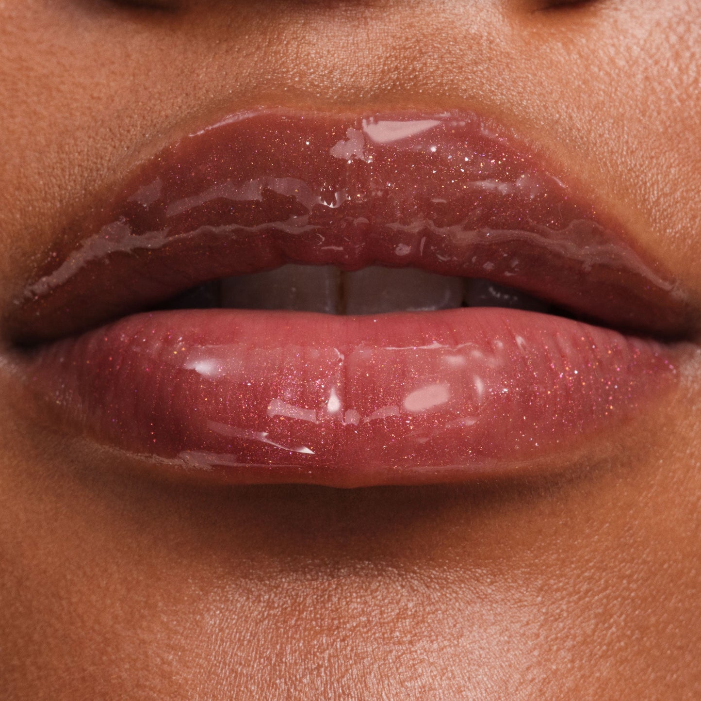 phyto-glow-lip-balm-shimmer-galaxy-u4 NATR-10137-Phyto-Glow-Lip-Hover-Galaxy.jpg